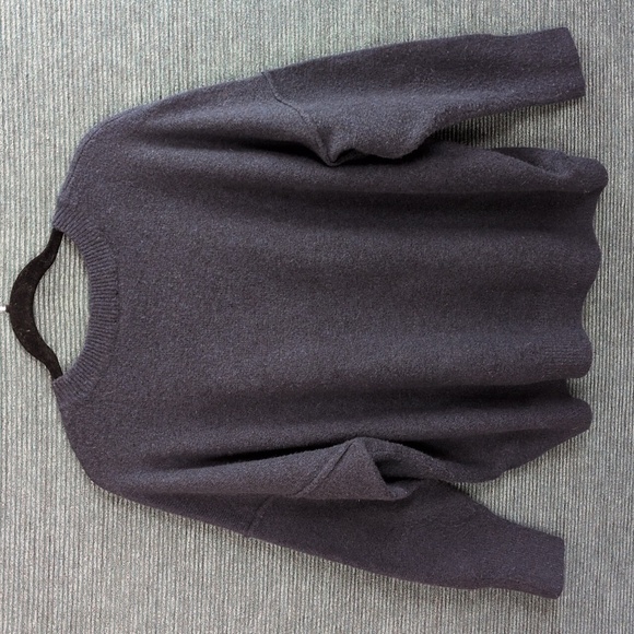 Vince Camuto Center Seam Extended Shoulder Ribbed Trim Sweater - Picture 7 of 9